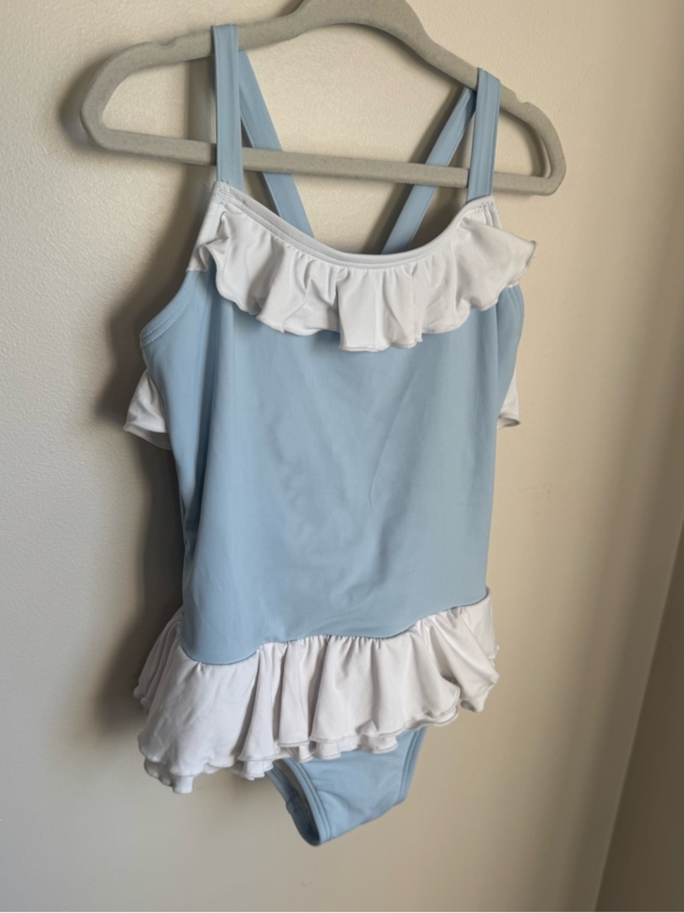 TBBC Girls Baby Blue / White Ruffle Swimsuit Size 4T - Picture 2 of 5
